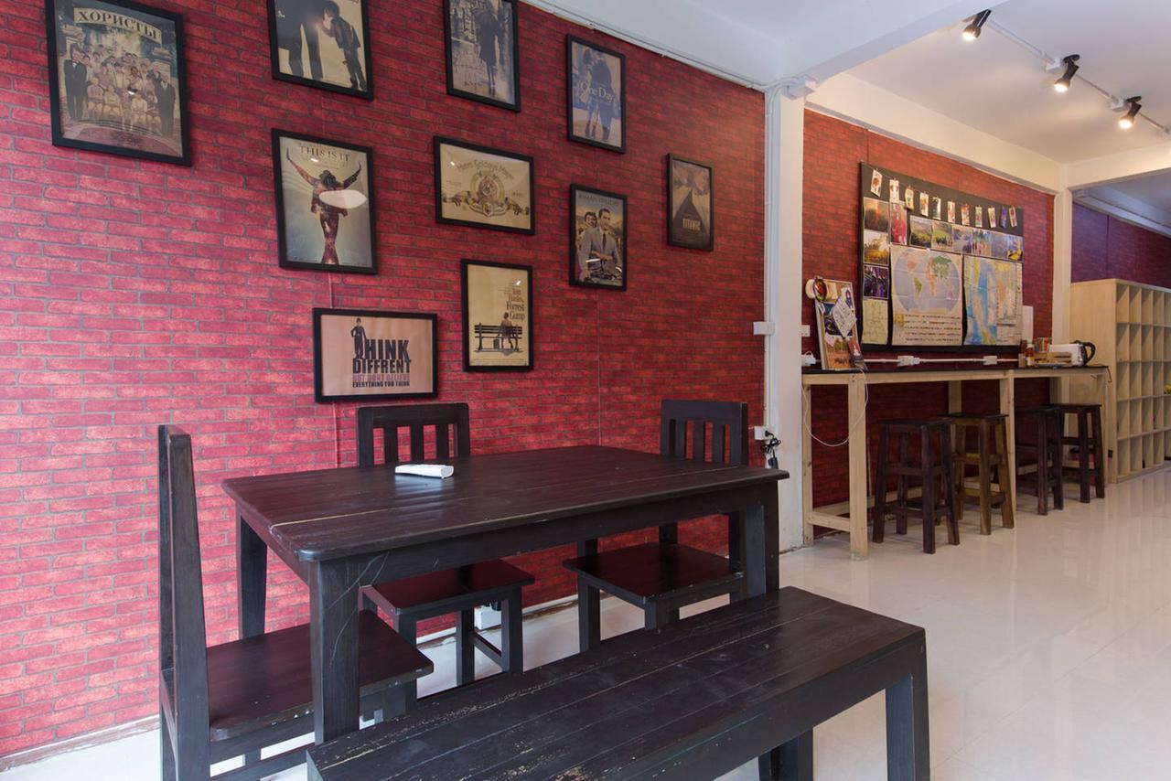Mana Hostel Bangkok Exterior foto